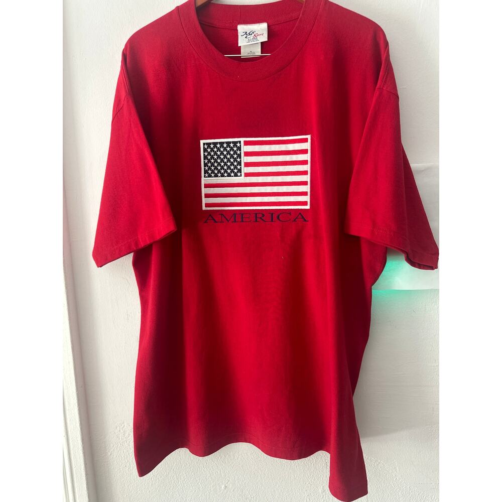 AMERICA US FLAG STITCHED & APPLIQUED M&C Sport T-Shirt Men's XL red 100% cotton
